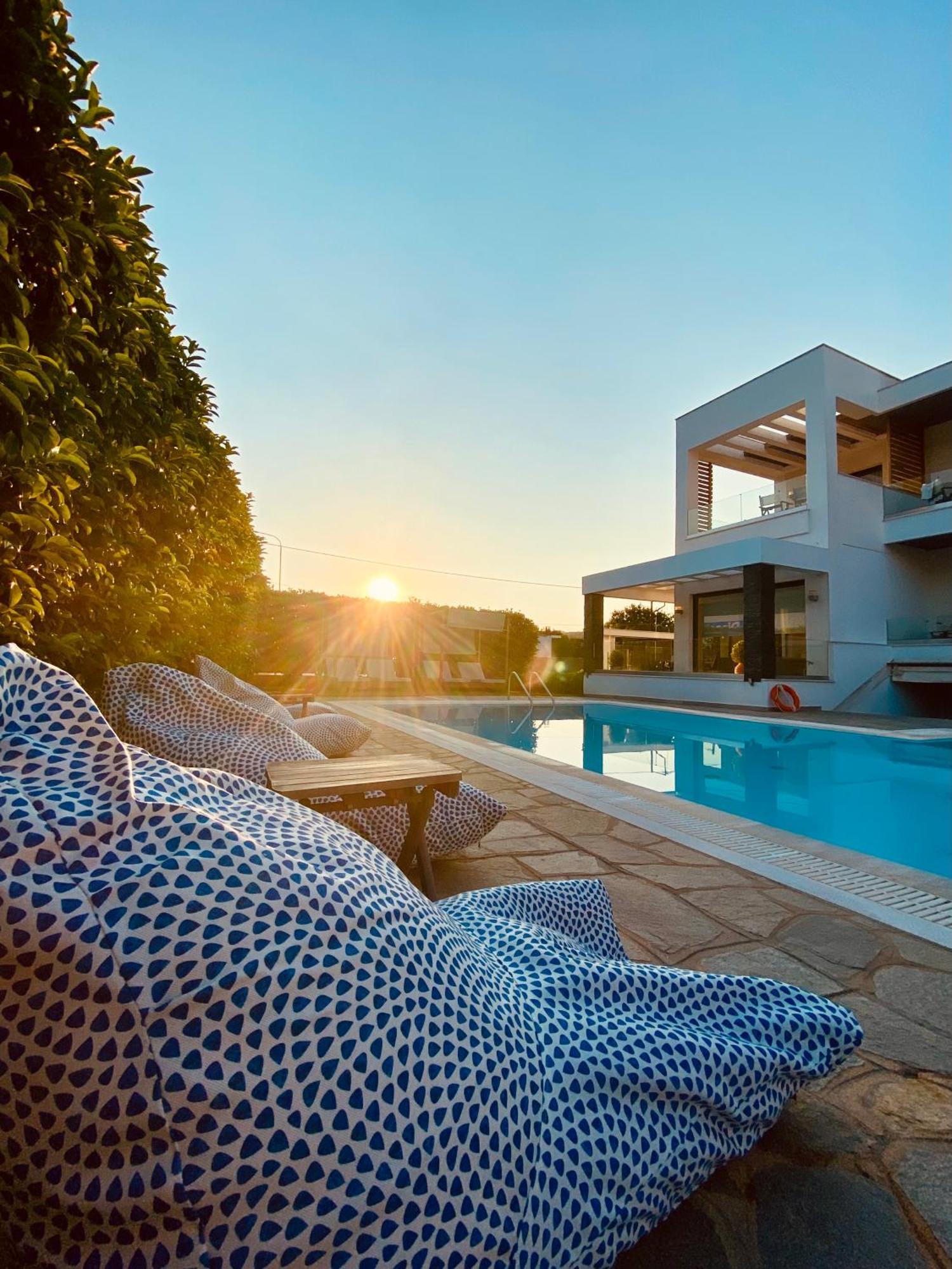 Aelia Living Aparthotel Stavros  Exterior photo